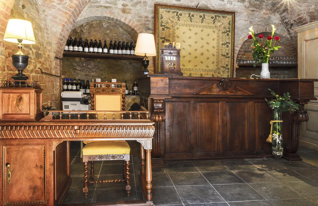 Hotel Dimora I Manichei Monforte dʼAlba Zewnętrze zdjęcie